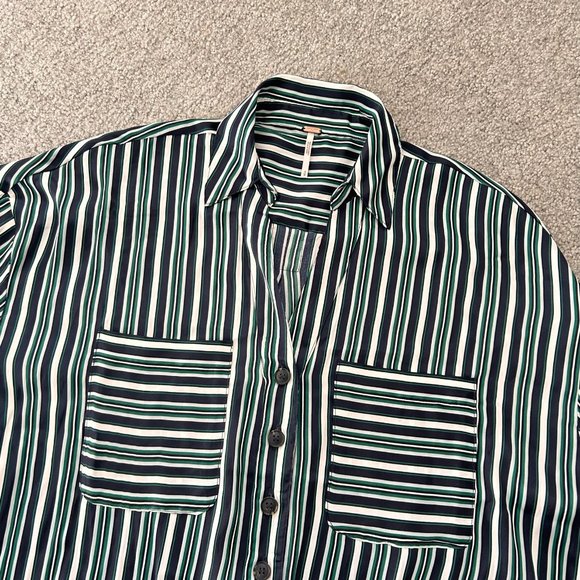 Free People Loose Blouse in Blue/White/Black Stripes SMALL - W558 - Picture 7 of 10